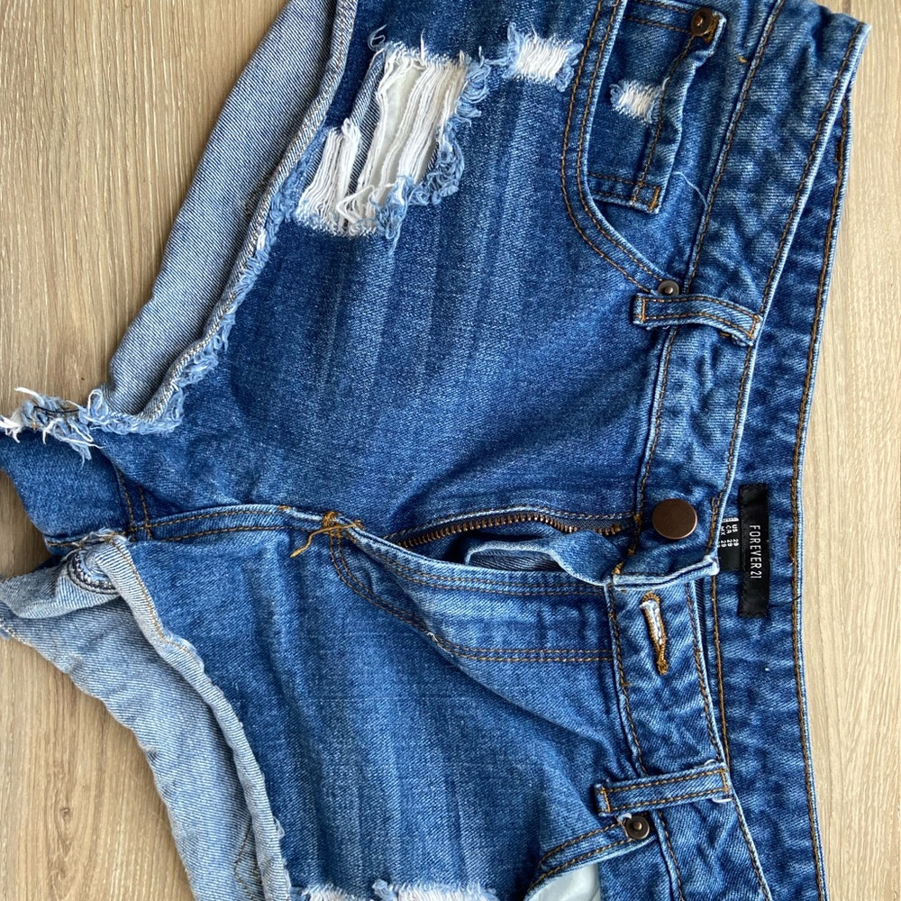 Forever 21 short Jean shorts
